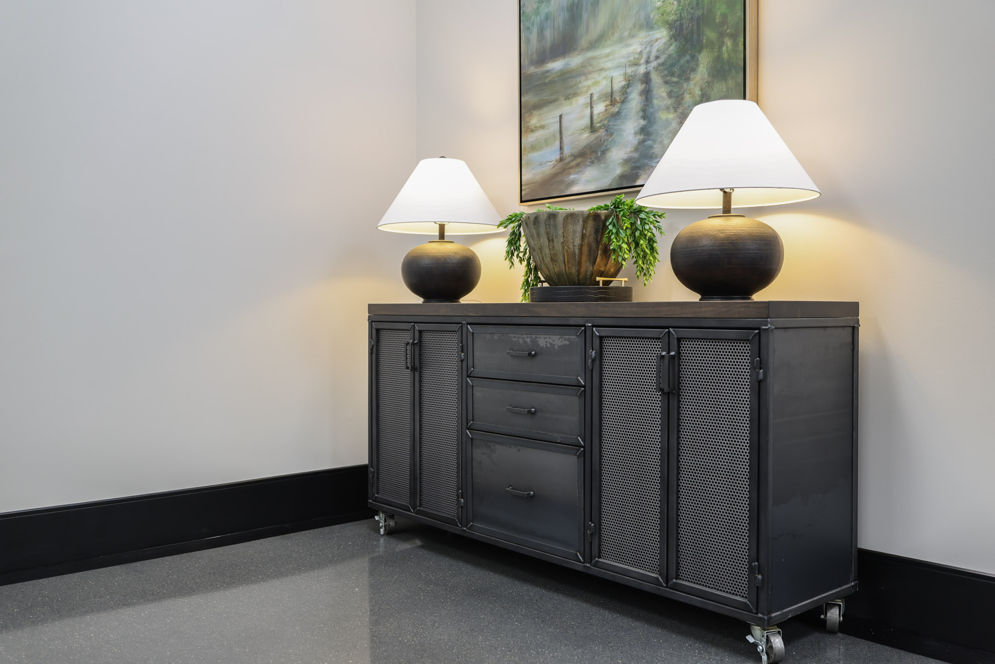 EDWIN CREDENZA V2 [36